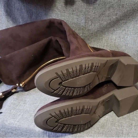 Womens GC Boots Brown Faux Suede
Full Zip With Tassel - Picture 8 of 10